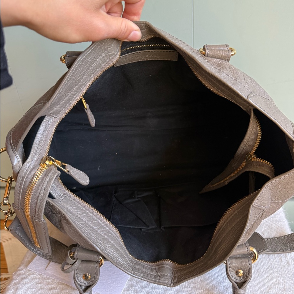 Balenciaga Giant 12 City Bag, Beige Liege Lambskin w/ Gold Hardware, EUC - Picture 11 of 16